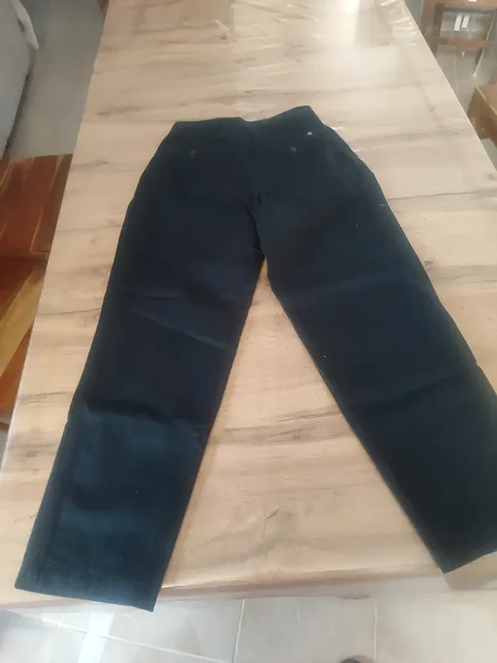 Jeans taille haute Dockers – S – Noir – État : Excellent