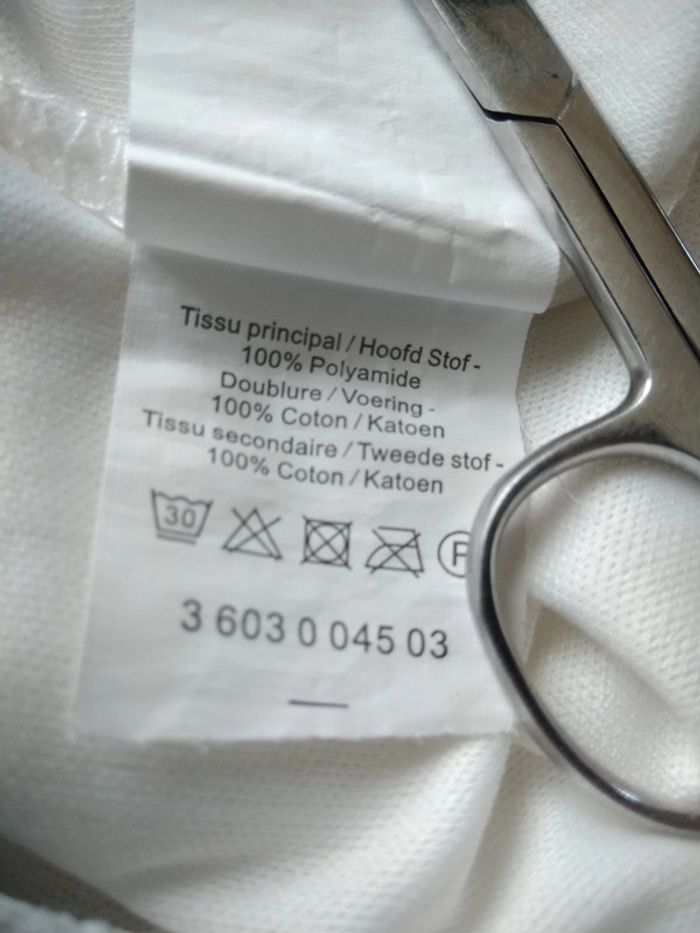 Robe blanche dentelle et broderie - photo numéro 9