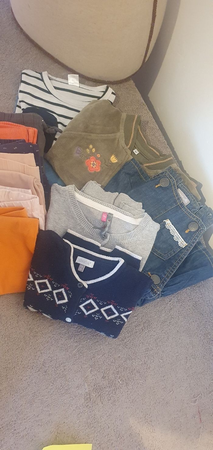 Lot vêtements fille 18-24 mois