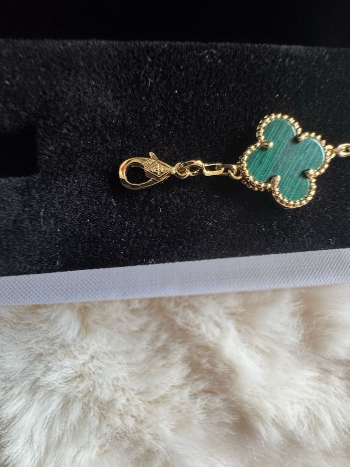 Bracelet van cleef doré vert - photo numéro 4