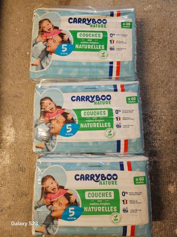 3 paquets de couches carryboo taille 5
