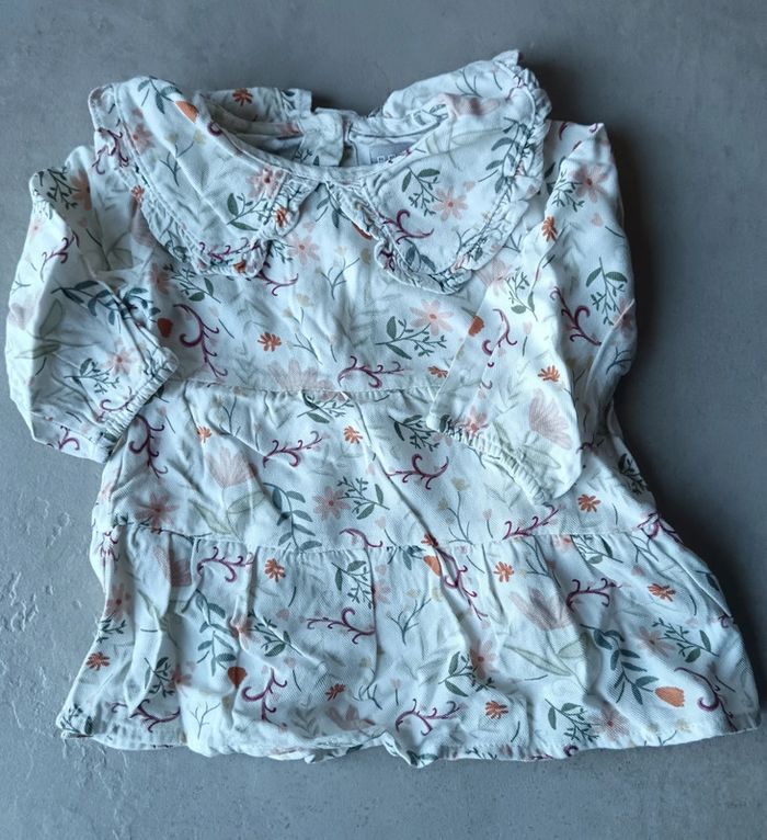 Robe tunique col fleurie printemps bébé fille 3 mois Primark
