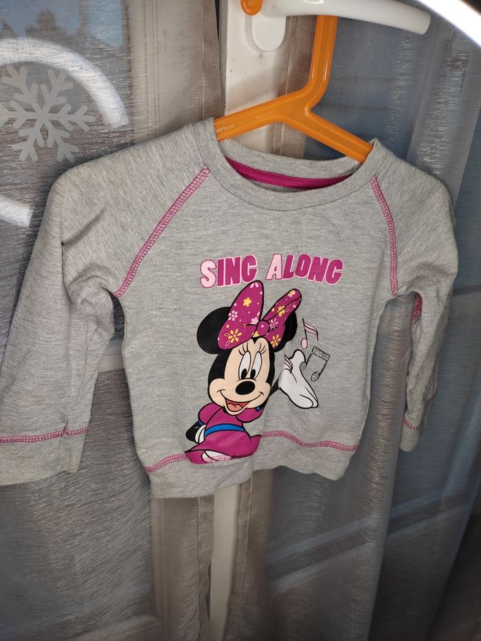 Un lot tee shirt et gilet - photo numéro 2