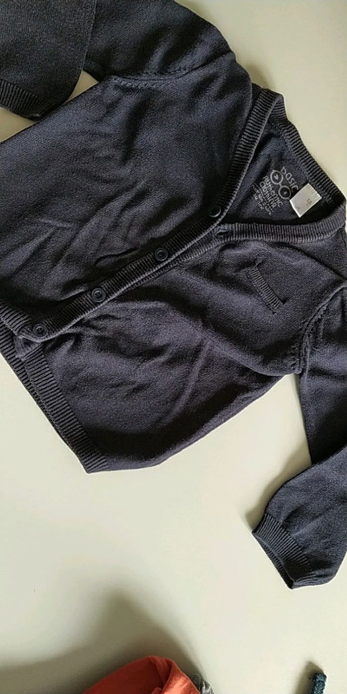 Ensemble pantalon gilet tee-shirt - photo numéro 10
