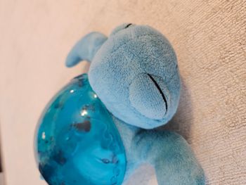 Cloud b Veilleuse Apaisante Projecteur de fonds marins avec sons apaisants | Luminosité et vitesse d