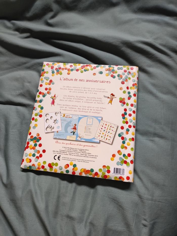 Album Souvenir "Mes Anniversaires" - De 1 An à 18 Ans - Couleur Vanille - Pour Conserver Photos Et Souvenirs