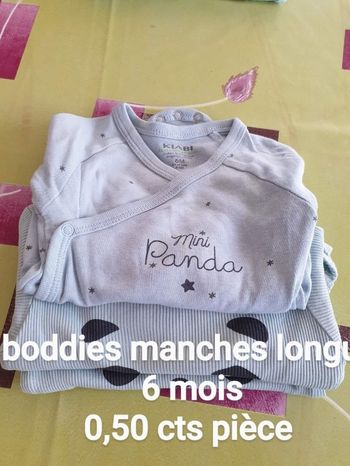 Vêtements toutes tailles garçon jumeaux