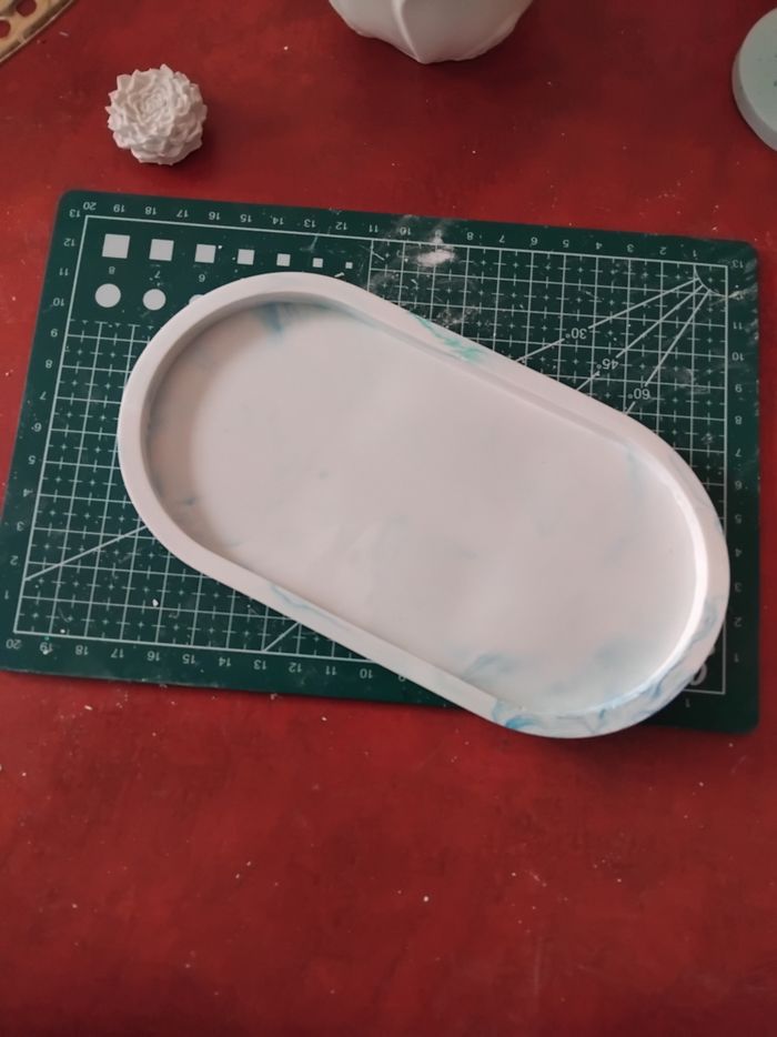 Vide poche avec petit pot avec couvercle en plâtre - photo numéro 4