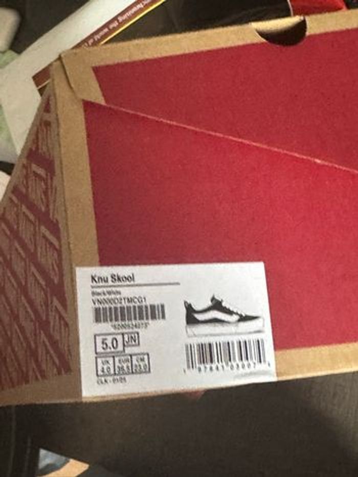 Vans Knu Skool Noir – Taille 36.5 - Neuf / neuve - photo numéro 5