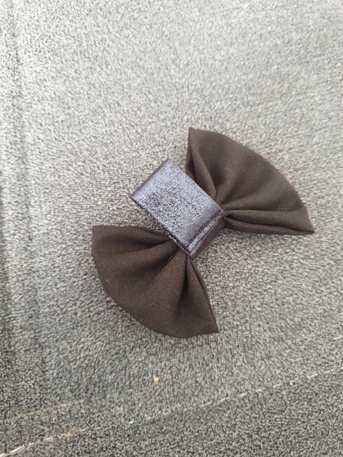 Neuf nœud noir accessoire cheveux - photo numéro 2