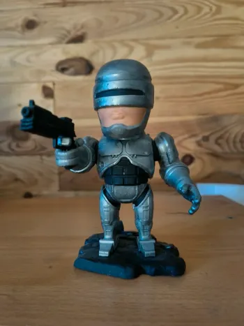 Pop robocop