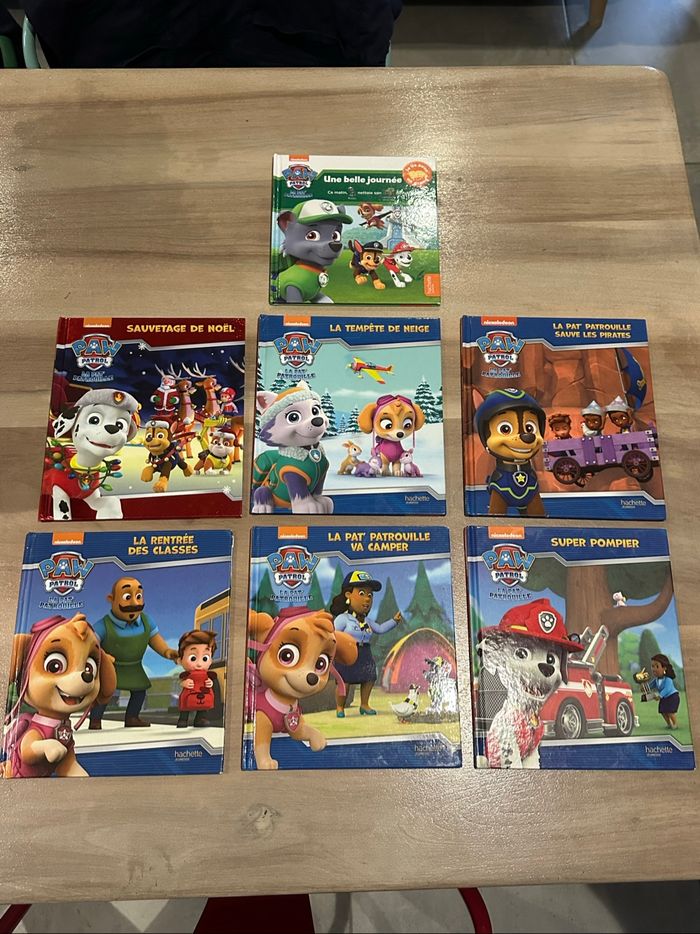 Lot de 7 livres Pat’Patrouille très bon état
