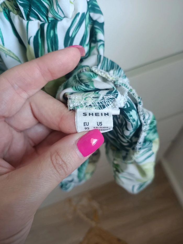 Magnifique robe imprimée tropical taille18/24 mois - photo numéro 4