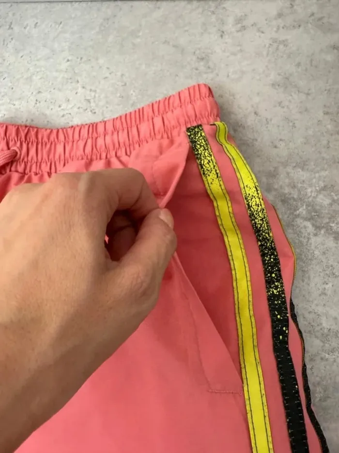 Rare - Pantalon de traning Adidas femme rose et jaune taille 38, médium comme neuf - photo numéro 6