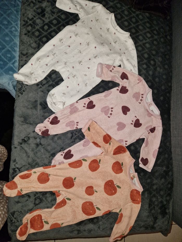 Lot 3 pyjamas bébé fille