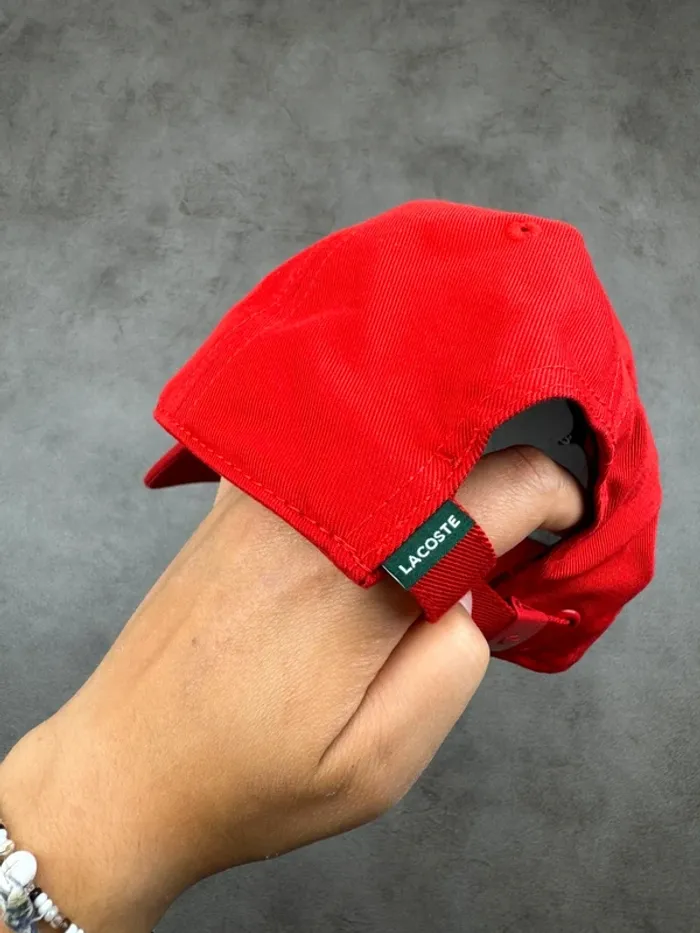 Casquette Lacoste Rouge Logo Brodé Neuve - photo numéro 5