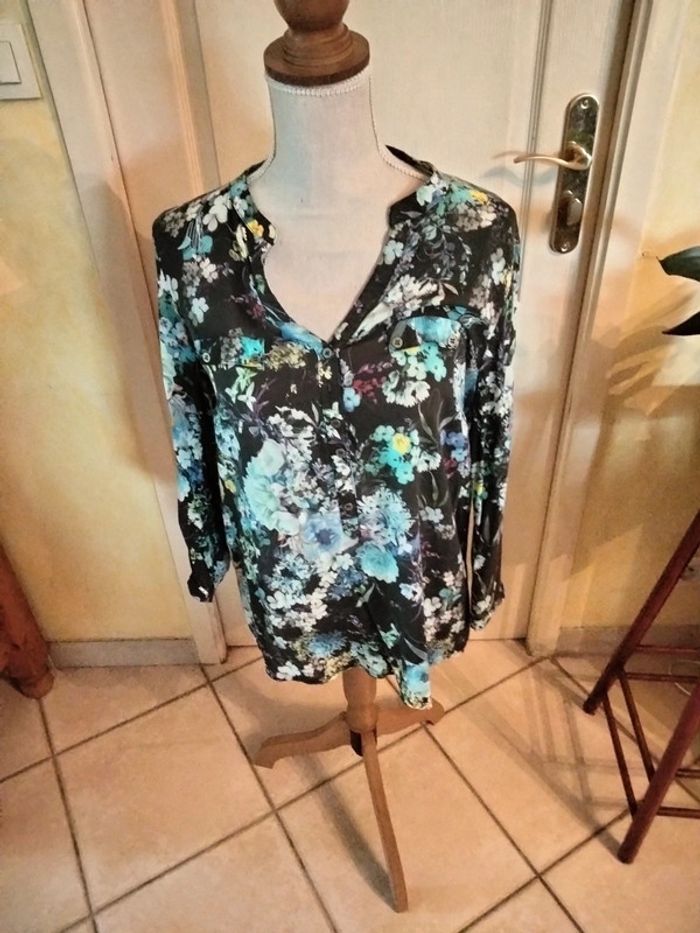 Chemisier manches 3/4 Armand Thiery en 38/40 - photo numéro 1