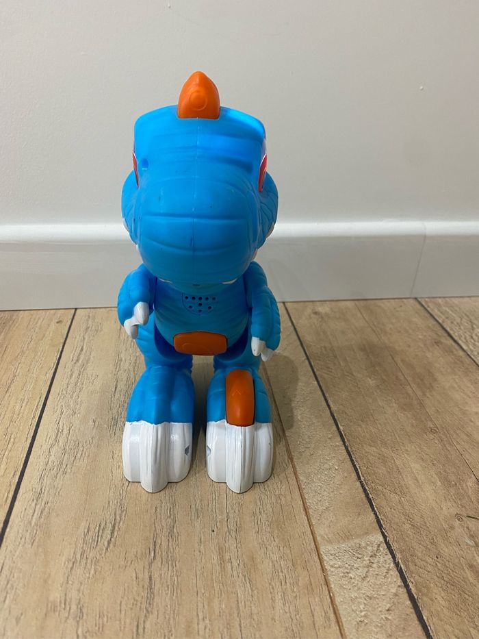 Dinosaure interactif - photo numéro 6