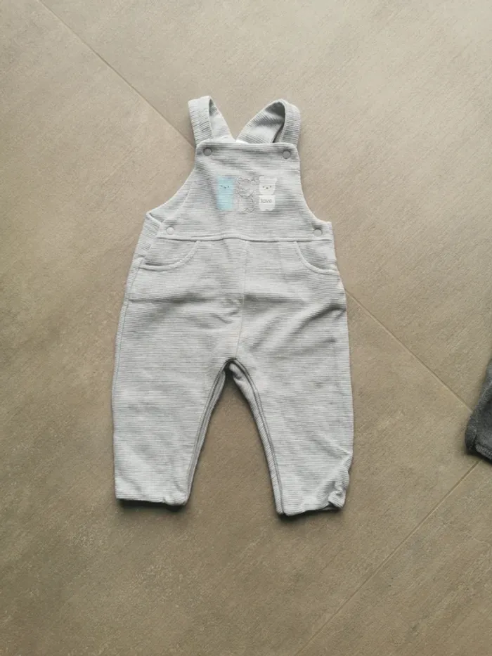 Ensemble bébé fille 6 mois - photo numéro 3