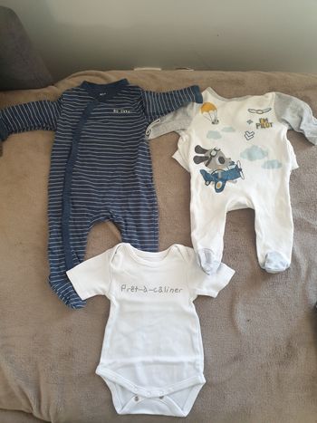 Pyjamas légers et body MC 1 mois 