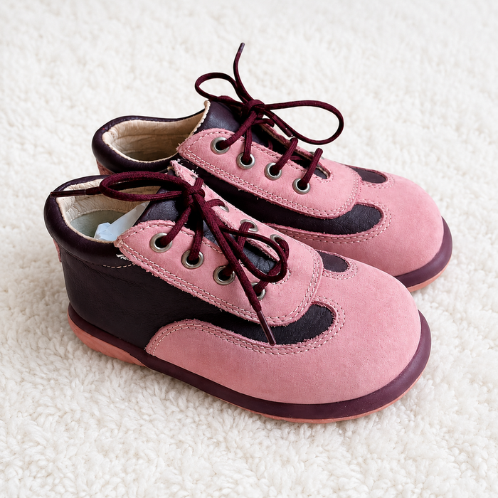 Chaussures bébé / enfant. Pointure 23. - photo numéro 1