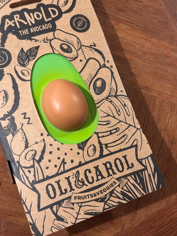 🌿 Jouet de dentition NEUF Oli & Carol – Arnold the Avocado 🥑 - photo numéro 3