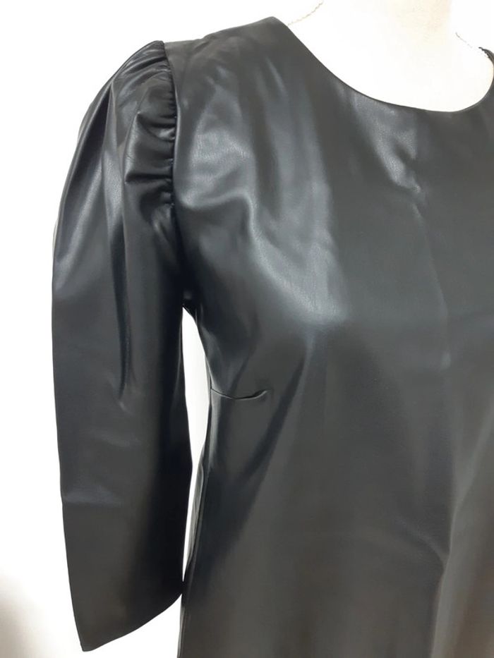 Robe noire en similicuir neuve T36 - photo numéro 4