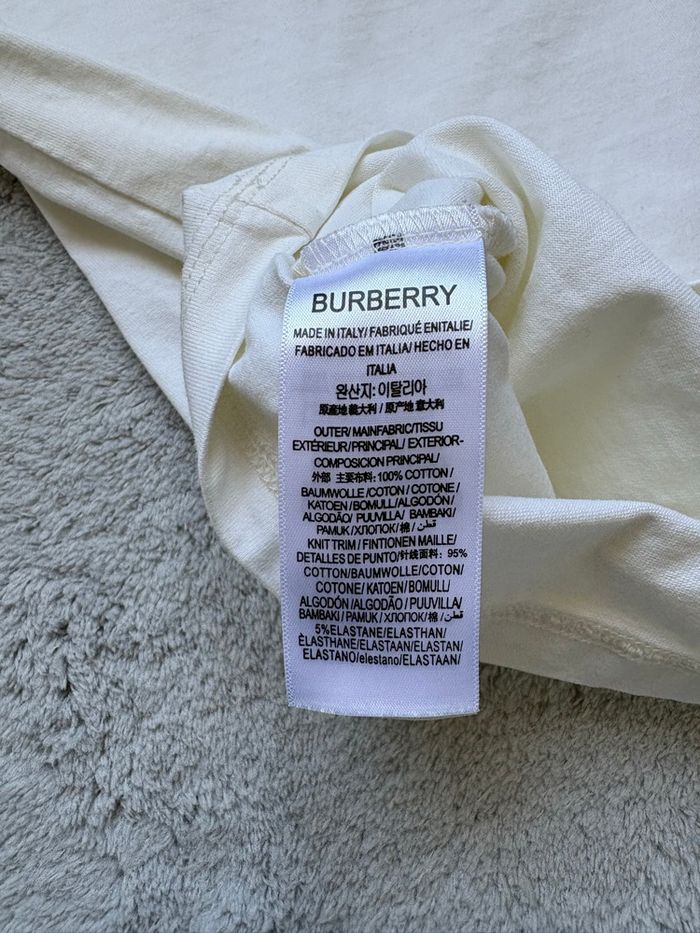 T-shirt Burberry Taille S - Très bonne état - photo numéro 7