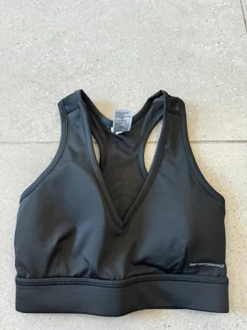 Brassière Dry performance fitness, taille 6 (XS environ)