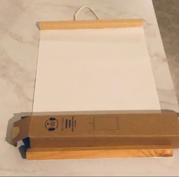 Toile suspendue en bois