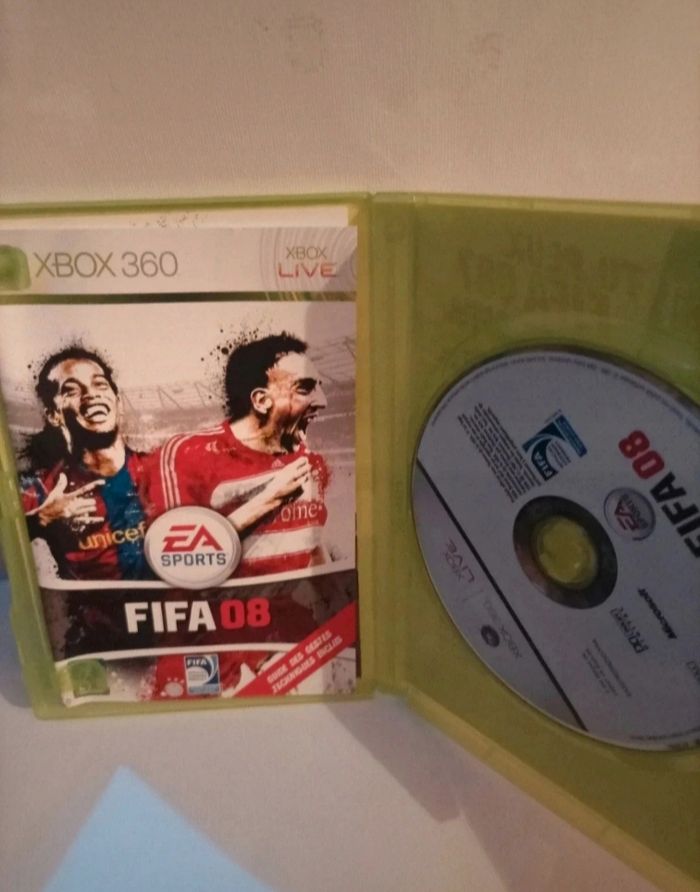 ⚽ Jeu Xbox 360 – FIFA 08 ⚽ - photo numéro 2