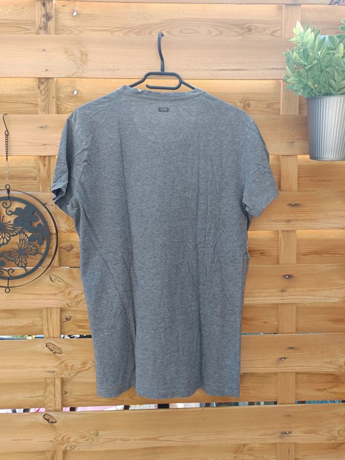 T-shirt taille M - photo numéro 4