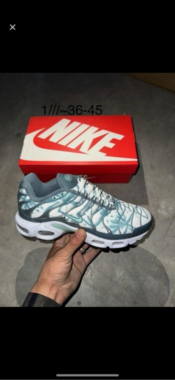 Nike tn Palm turquoise 44