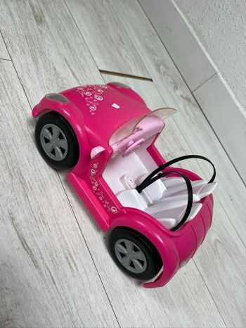 Voiture barbie rose Steffi