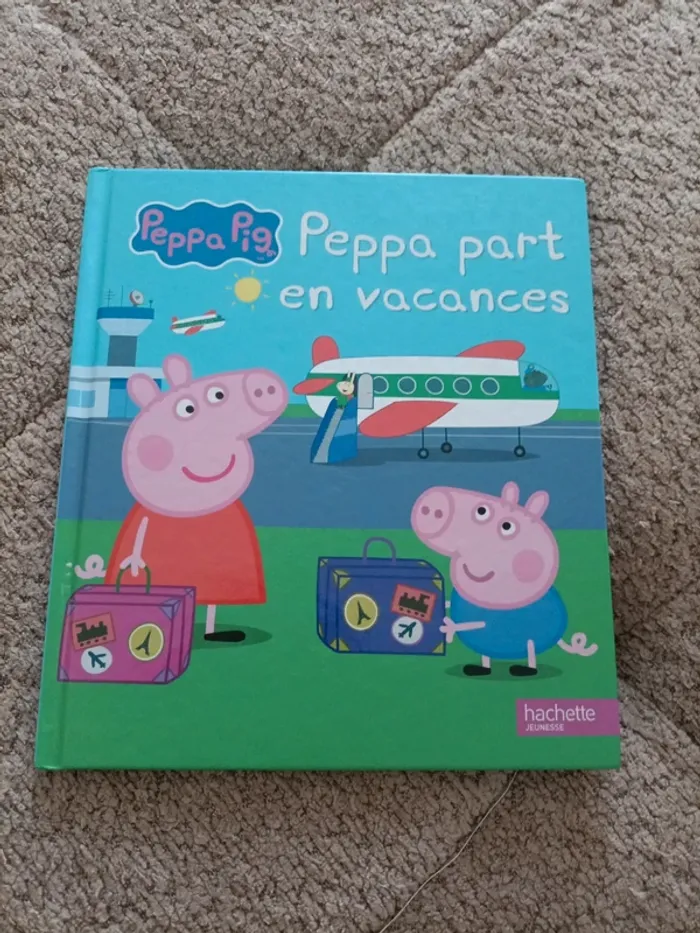 Livre Peppa pig : Peppa part en vacances