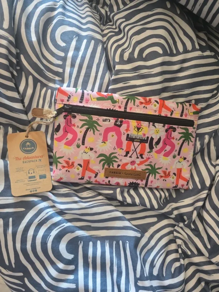 Pochette Cabaïa édition limitée aurore carric