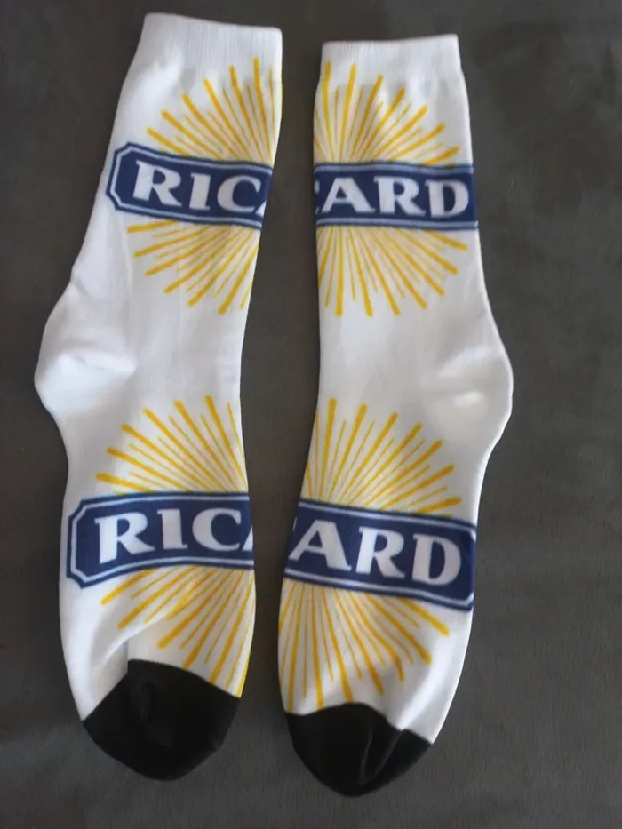 Chaussettes ricard blanches