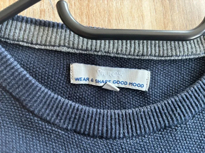 Pull Taille M - photo numéro 3