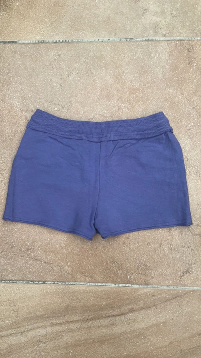 Short mauve 10 ans neuf Creem (n°11) - photo numéro 2