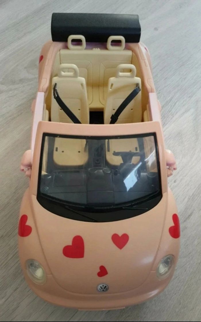 Steffi et sa voiture Hello Kitty - photo numéro 6