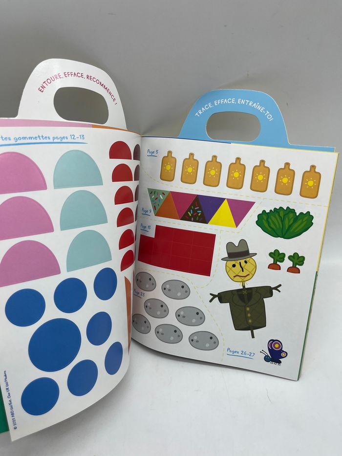Livre d’activités Magazine Je Joue j’apprends Peppa pig Mon année de maternelle 80 gommettes couleur lettre chiffres numéro 42 Neuf - photo numéro 2