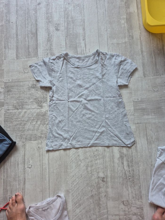 Lot de 3 maillots de corps Taille 12 ans - photo numéro 2