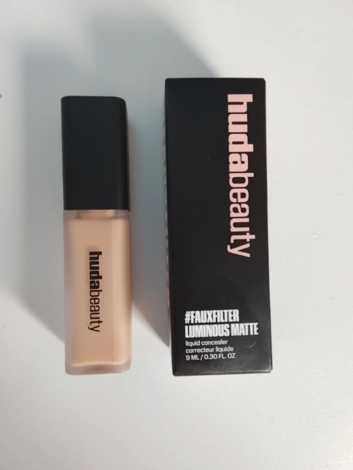 Hudabeauty Fauxfilter luminous matte correcteur liquide consealer Toasted almond 5.3g 9ml neuf - photo numéro 2