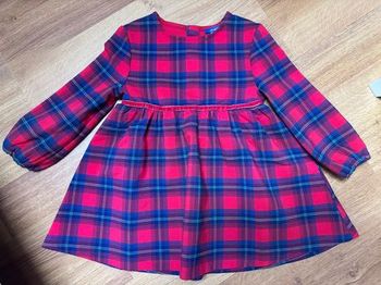 Jolie robe fille okaidi 3 ans neuf 