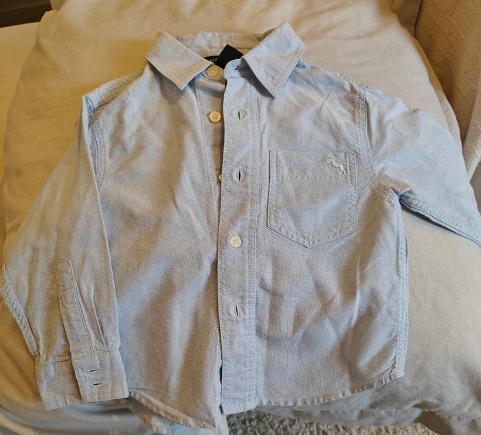 2 chemises pour garçons, 12-18mois. En très bon état - photo numéro 6