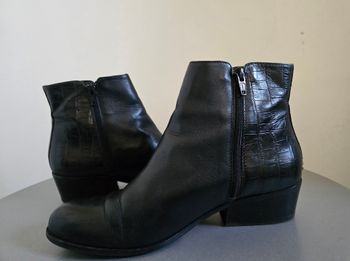 📌Bottines en Cuir Accessoire Diffusion Effet Croco & Chelsea