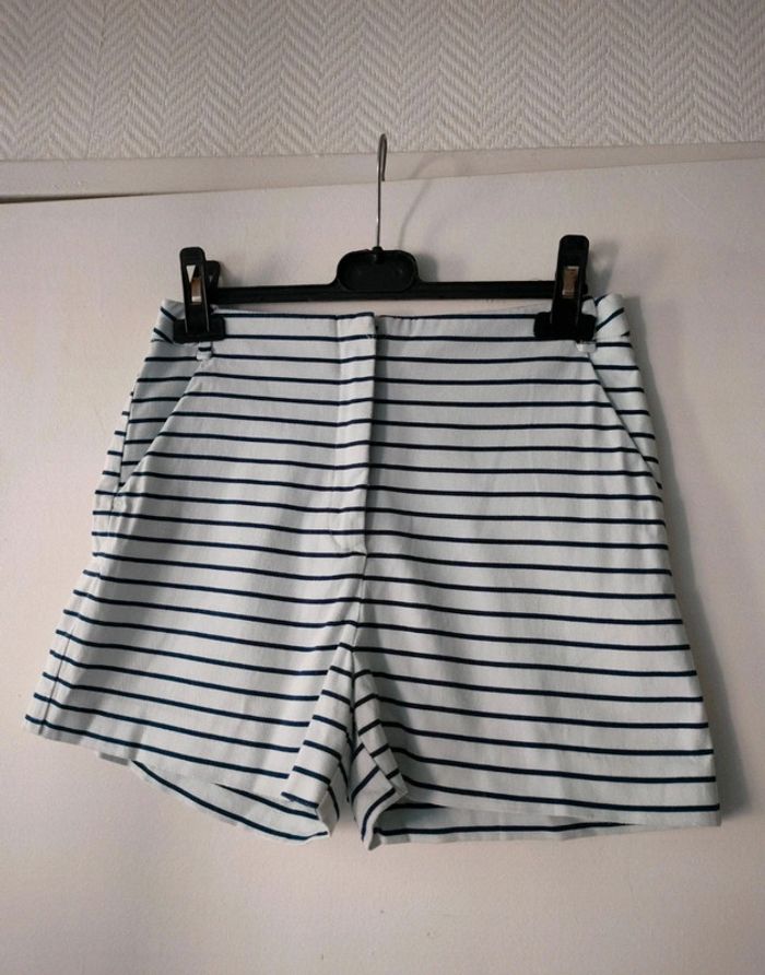 Short Marin Zara taille XS - photo numéro 5