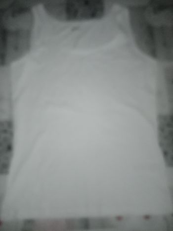 Tee-shirt taille (L)