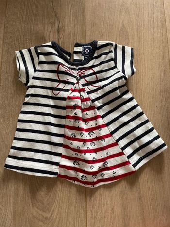 Tee shirt « elle est où la mer »