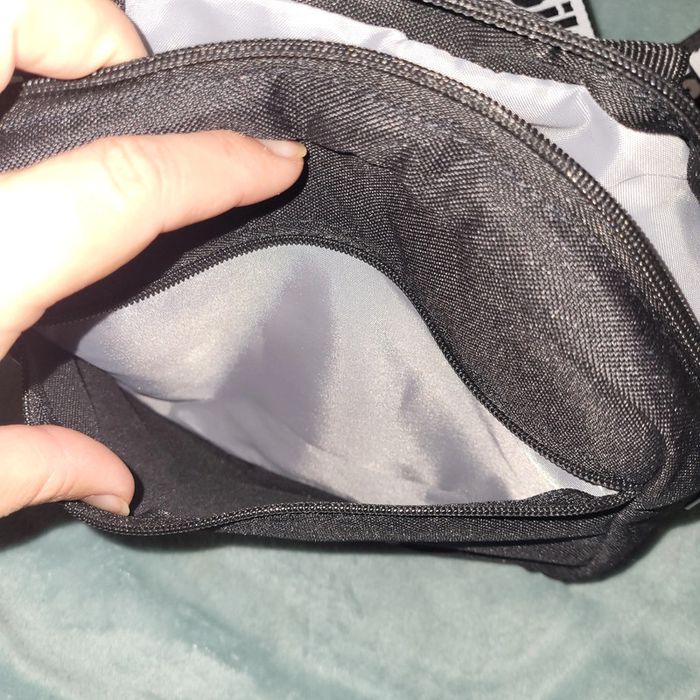 🎒 Sling Bag / Besace / Sac à Bandoulière / Sacoche / Adidas / Y2K / Trèfle - photo numéro 5